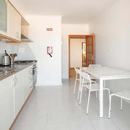 Ericeira Beach Apartment * 에리세이라